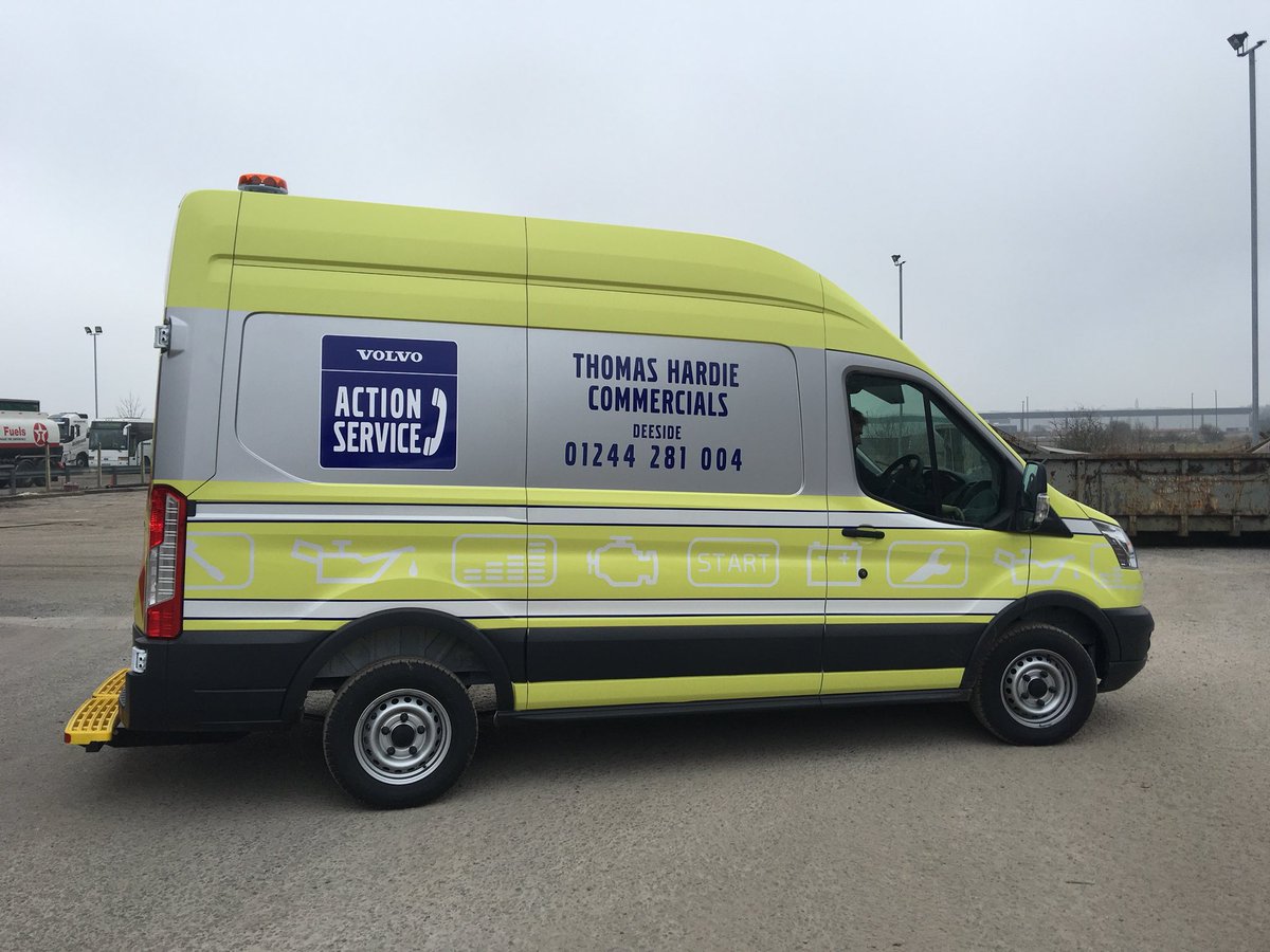 BarclaySigns's tweet photo. Stand out from the crowd with our full vehicle wrap service #vehiclewrap #colourchange #vehiclegraphics https://t.co/kOMRX77Bzr