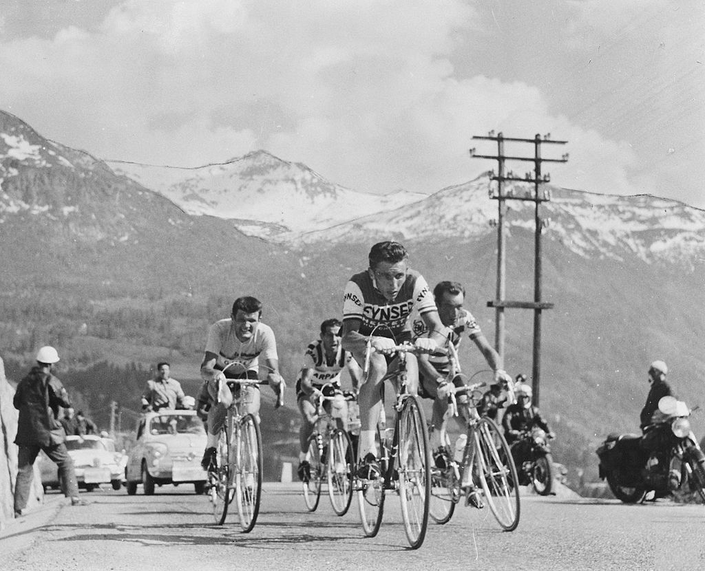 Giro d'Italia tweet media