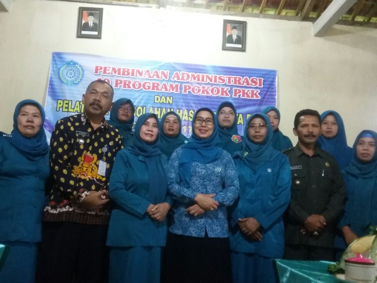 mikuroponorogo's tweet photo. Dengan pembinaan akan memaksimalkan #ManfaatDanaDesa Di wilayah #ProfJatim terlebih di kabupaten #ReyogPonorogo
@jokowi @DewantoAndry @fachrilabalado @KemenkeuRI @budiagunq @taufikmadjid71 @tppindonesia @tppindonesia @KemenDesa @wempicatur82 https://t.co/P7ytLEllA0