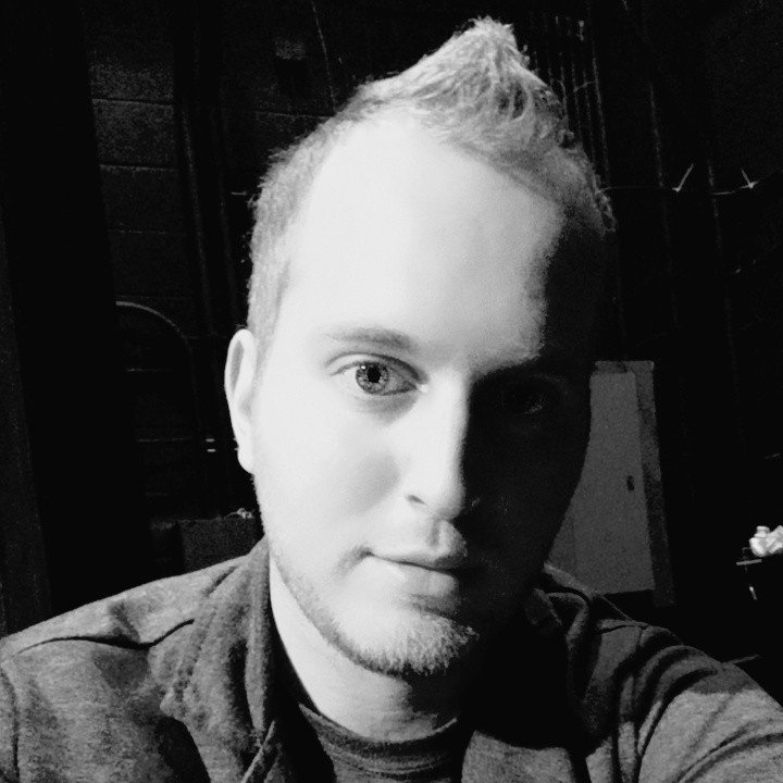 Augustprada's tweet photo. #work #Tech #ILoveMyJob https://t.co/TRph4BfZ2m