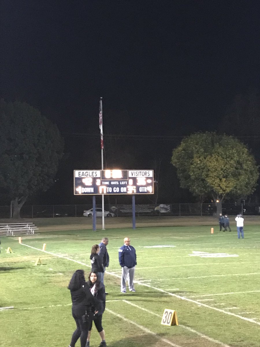CoachMendo82's tweet photo. SEM WIN !!! Next round !!! #CIF2017 https://t.co/QY94iwxZOl