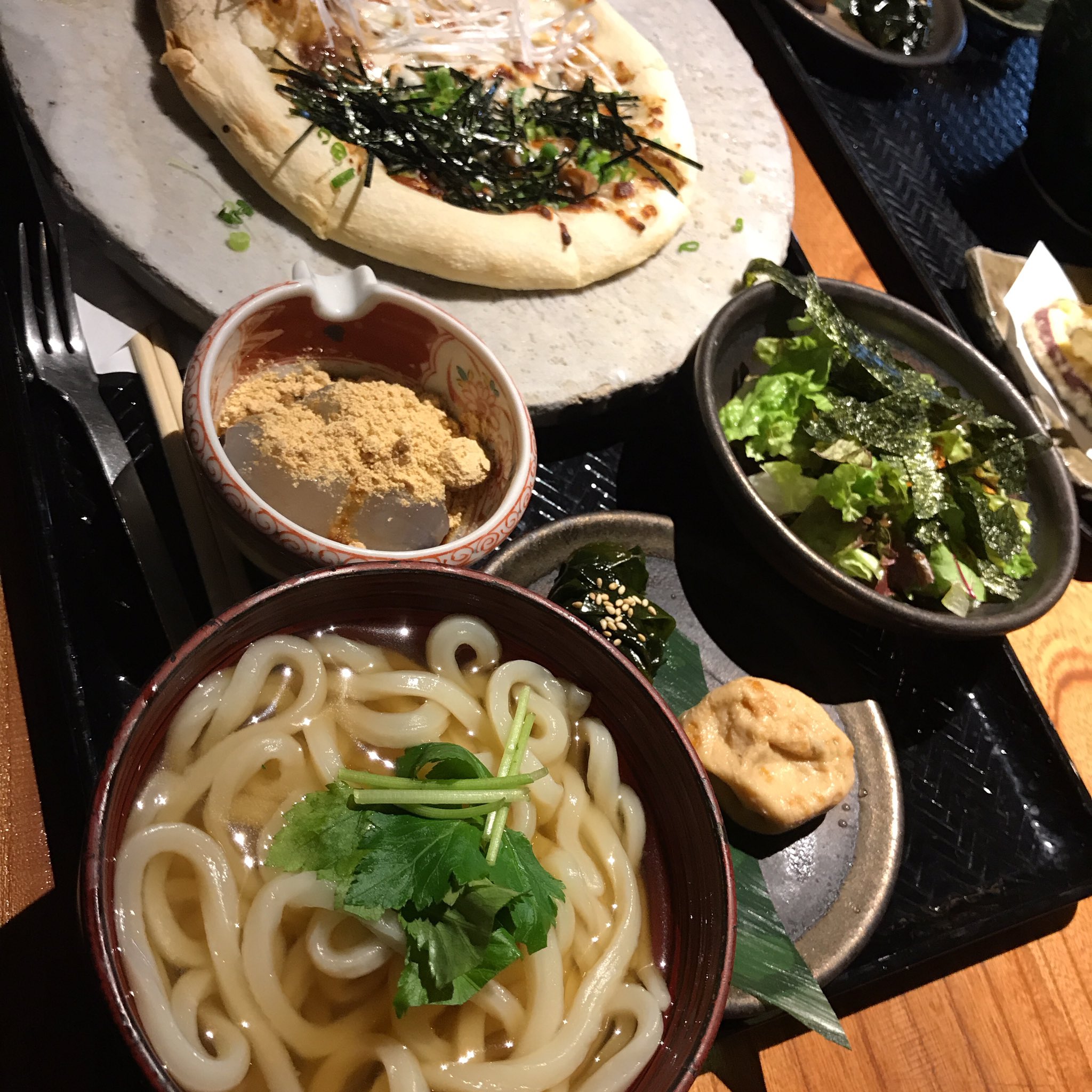 京都 いいねありがとうございます 妹とランチに白井市にある古民家風和食店 茜 に行ってきた きのことねぎみそのハーフ Amp ハーフのピザ がもっちりうまいっす 全体的にあっさりオススメ T Co 2ip4iwqdfs 白井市 和食 ピザ 古