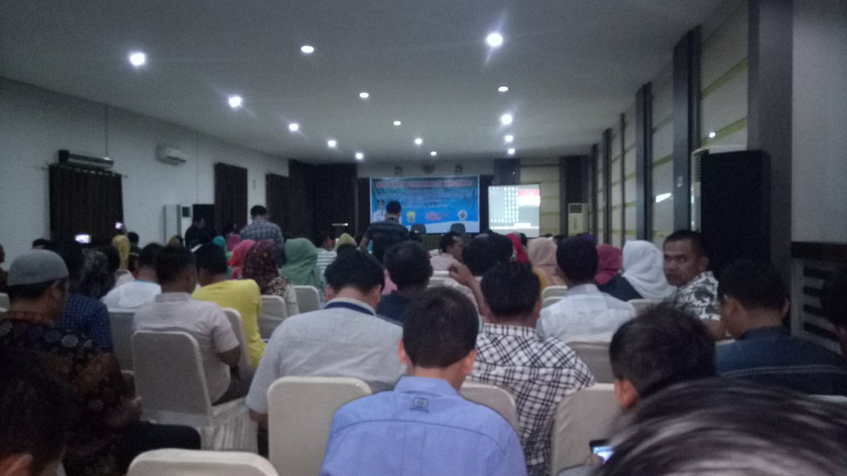 AtikaPurnamaS13's tweet photo. Pelatihan penyegaran PLD jambi.#mamfaatdanadesa
#jambi
@jokowi 
@EkoSandjojo 
@taufikmadjid71 
@fachrilabalado 
@KemenkeuRI 
@anwsanusi https://t.co/YSe3wSTSQQ