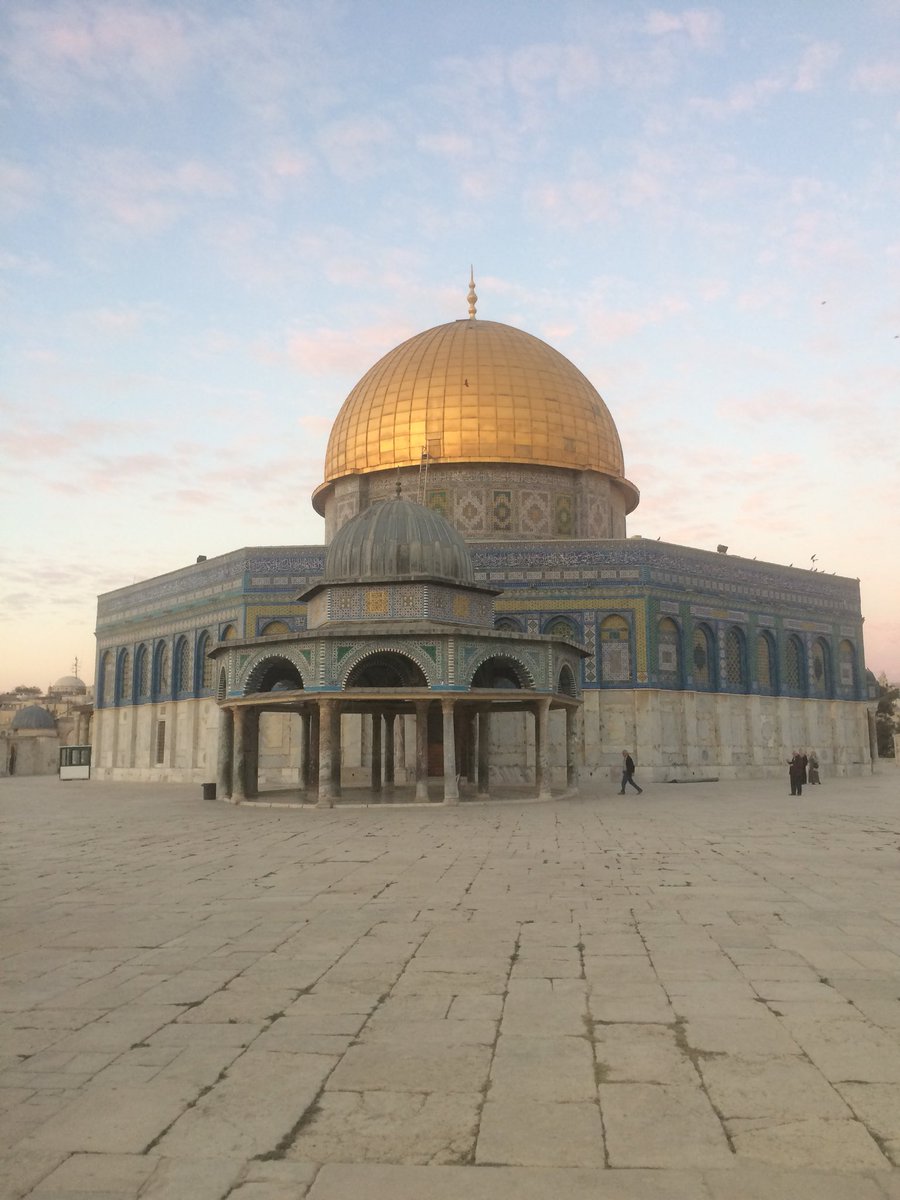 CUMA Namazımızı ilk kıblemiz olan Mescidi Aksa’da kıldık. Allah kabul etsin...
#FreeQuds
#YaşasınÖzgürKudüs #FreePalestine