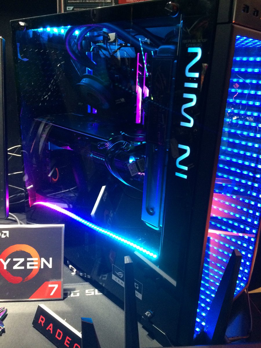 takumix2721's tweet photo. これがASUSのスリッパとVEGA64のオリファンモデル機だそうです。
#最強 #ゲームPC #AMDX399 #マザーボード #ROG #ZENITHEXTREME # https://t.co/VrUSGS0JoR