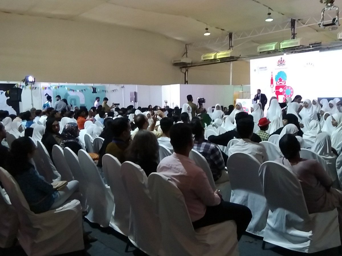 makewithWP's tweet photo. Ramanan R, Head of Atal Tinkering Laboratories giving us a peak into the future of India and STEAM education right here at Maker Faire Bengaluru! #mfb2017 @blrtechsummit @PMOIndia @NITIAayog @AtalTinkering @PriyankKharge @Gaurav_Gupta67 https://t.co/2zF65k6WEi
