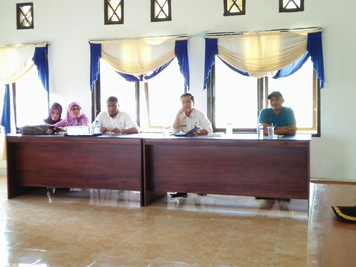 tenri_gangka's tweet image. Sosialisasi Dinsos bantuan perumahan kab
#ManfaatDanaDesa 
#Sultra 
#Konsel
@jokowi 
@EkoSandjojo 
@anwsanusi 
@taufikmadjid71 
@KemenkeuRI