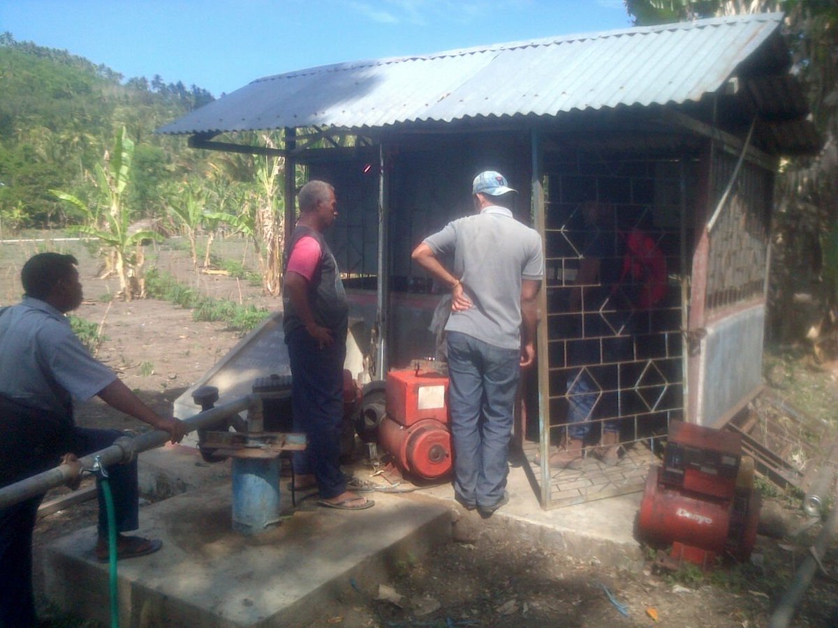 kerang_neri's tweet photo. Pengadaan Pompa Air Sumur Bor tuk kelompok tani
#ManfaatDanaDesa 
#NTT
#Lembata
#Atadei
@jokowi 
@EkoSandjojo 
@anwsanusi 
@taufikmadjid71 
@fachrilabalado 
@KemenkeuRI https://t.co/RzpJCRIxB5