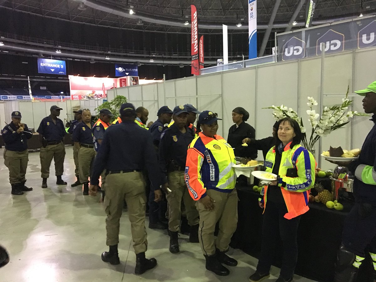 DoldMarisa's tweet image. Great @947Cycle warmup ride this morning. Thanks to all support crew keeping us safe on the road. Much appreciated! #CCTwitterRide @TrekBikesZA @TBMarshals @JMPDSafety