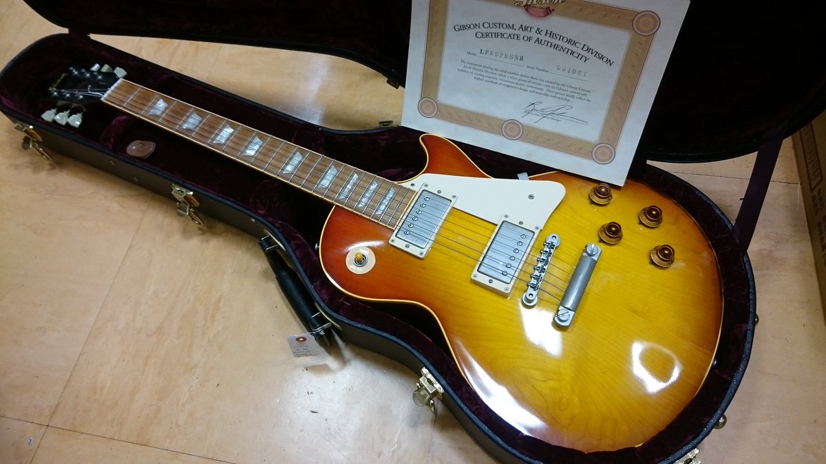 utsubo0021's tweet photo. 【入荷しました!】
Gibson Custom Shop
Historic Collection
1959Les Paul Reissue
市場ではあまり見かけない、1999年製でっす!!
デビューまでお待ちください♪
#Gibson #ギブソン #HistoricCollection #ヒスコレ #CustomShop #カスタムショップ #LPR9 #うつぼ https://t.co/UAW2tQGuXy
