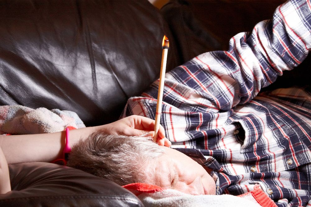 FutopiaMediSpa's tweet photo. Experience the benefits of our Hopi Ear Candles, a pleasant non-invasive treatment and spiritual treatment of the ears used to relieve stress, help sinus problems, headaches and as a holistic alternative to syringing excessive ear wax. 

Further info: https://t.co/beQtVkOUtK https://t.co/0UCUdqI6OA