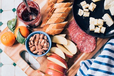 BarMarioMadrid's tweet photo. Photo By Jessica Ruscello | Unsplash 
 #cheese #cooking https://t.co/4qKZAiOPlM