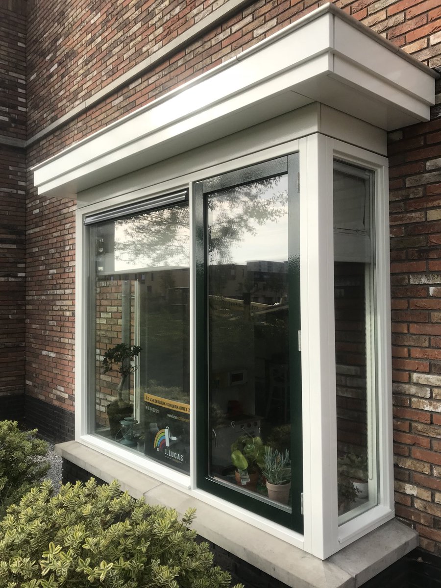 <a href="/KipTape/">Kip Tape</a> je krijg zeer strakke lijnen door jullie tape!