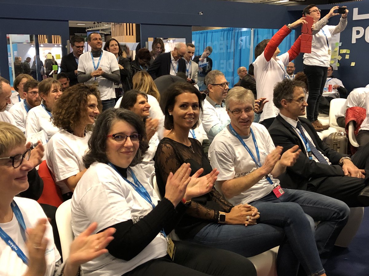 Stephane_Proust's tweet photo. @LionelCaylat @classe_alexis @DANEVersailles Bravo encore pour votre participation ! Nous allons poursuivre la réflexion engagée lors du #HackEduc17 par l’équipe @DANEVersailles https://t.co/dRY4BzYY2u