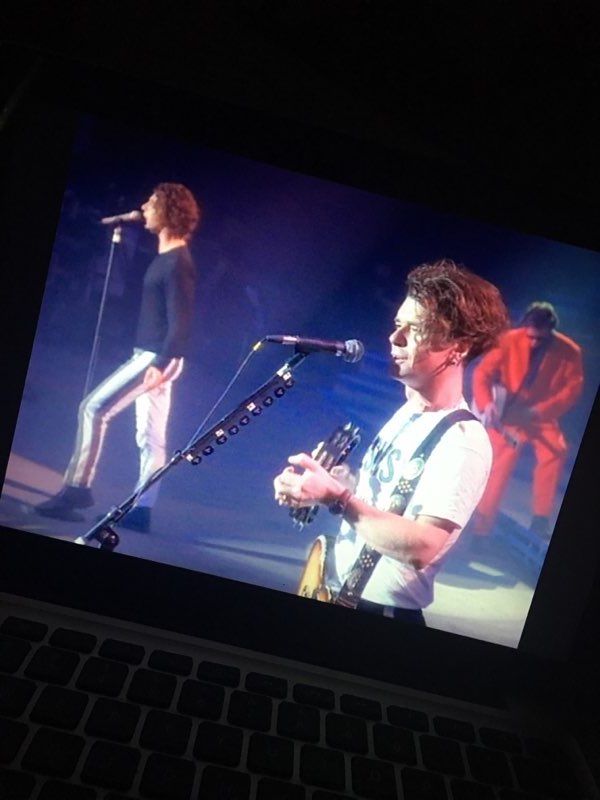 ELFisken47's tweet photo. Can't think of a better way to spend a Saturday afternoon 👌🏽 @INXS #livebabylive #Kick30 https://t.co/HzXl0yRlLz
