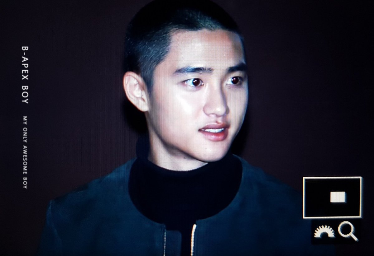 bapexboycom's tweet photo. 171118 건대입구 무대인사 #경수 #DO

엄마 겁나 귀엽긔~~~~~~~~상큼상콤 https://t.co/jporSL72no