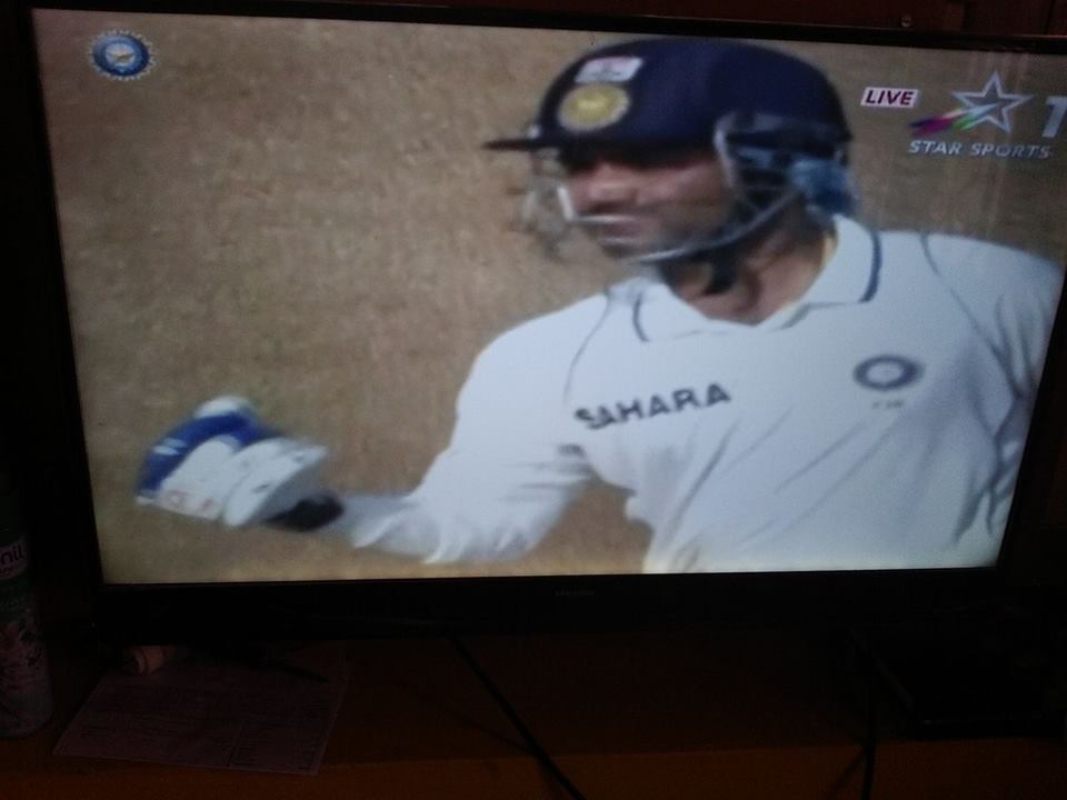 Vijay_Rules_Da's tweet photo. My happiness and my everything #Viru paaji 😉😍😘😗😙😚😎 great memories #Sehwag293 🤗 #VirenderSehwag #Viruism #Inspiration #God #RoleModel @virendersehwag 🙏🙏🙏 god is great 😇❤ https://t.co/ktTUTaiZJM