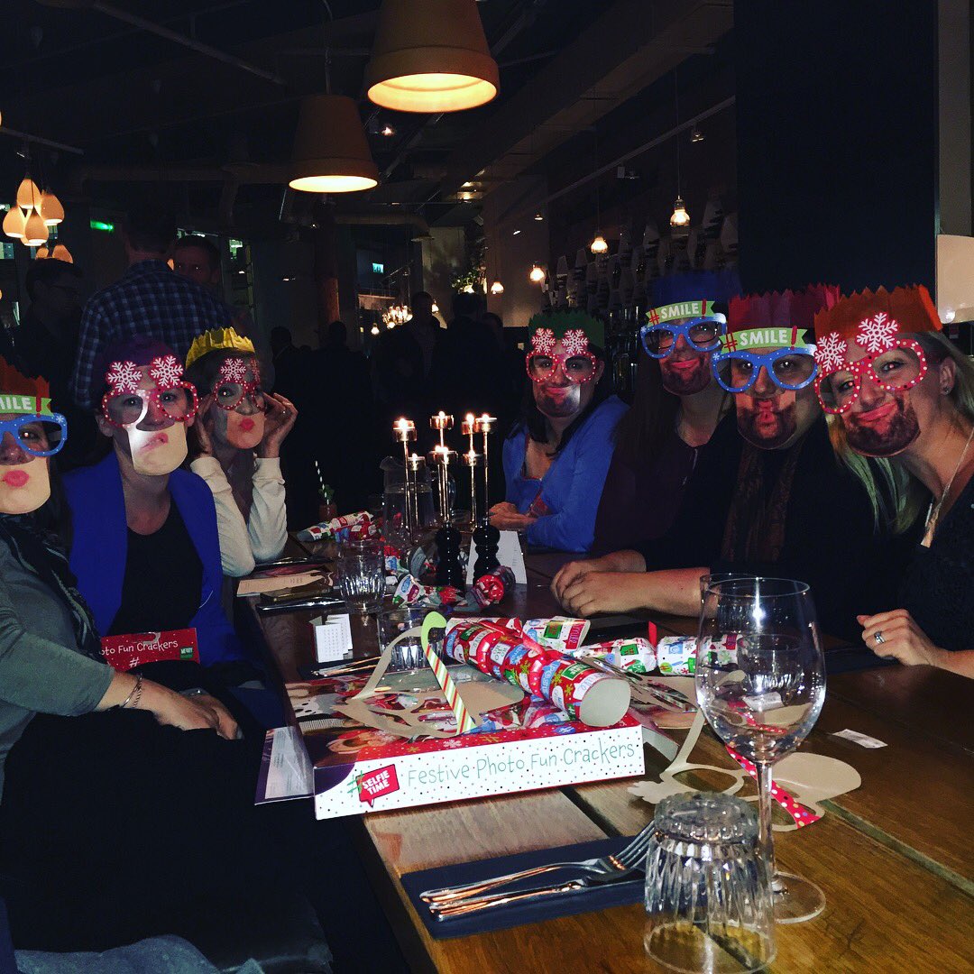 Had a great team meeting with the rest of the <a href="/evolution4women/">Evolution Financial Planning</a> team, thanks to <a href="/Vitality_UK/">Vitality UK</a> for hosting us. Enjoyed some festive activities after in London to 🎄🎉