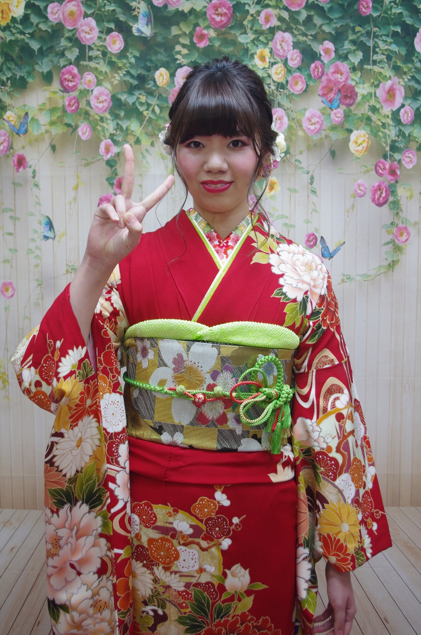 Twitter 上的 Miyama みやま橋本呉服店 小田原 秦野 本日 小田原店で前撮りのお嬢様です あざやかな赤い振袖がお見事です 髪型も可愛いですよ 振袖 前撮り 小田原 成人式 赤い振袖 みやま橋本 T Co Draeezuuvf Twitter