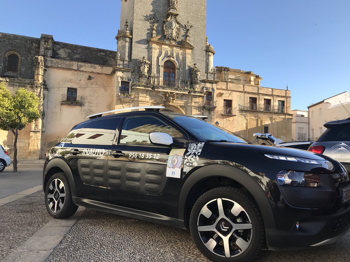 losblogsdemaria's tweet photo. #plazadelcabildoarcos #aunahoraCádiz @InautoCitroenDs   @TurismodeArcos @RedGuadalinfo @diputacioncadiz @EmpleoJunta
@Cruzcampo @bookingcom https://t.co/EhNHe5YJkP