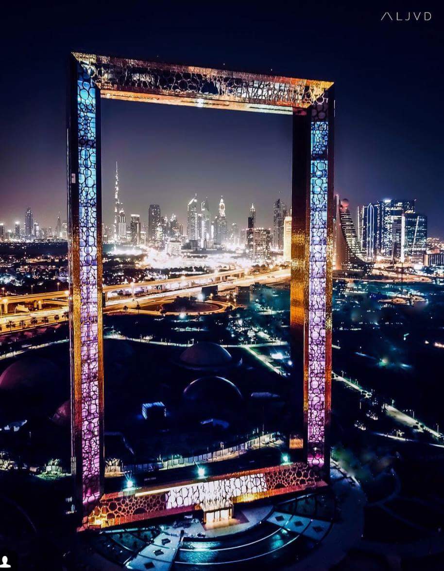 The Frame by night 😍 <a href="/visitdubai/">Visit Dubai</a> @dubaitourism <a href="/emaardubai/">Emaar Dubai</a> <a href="/DXBMediaOffice/">Dubai Media Office</a>
