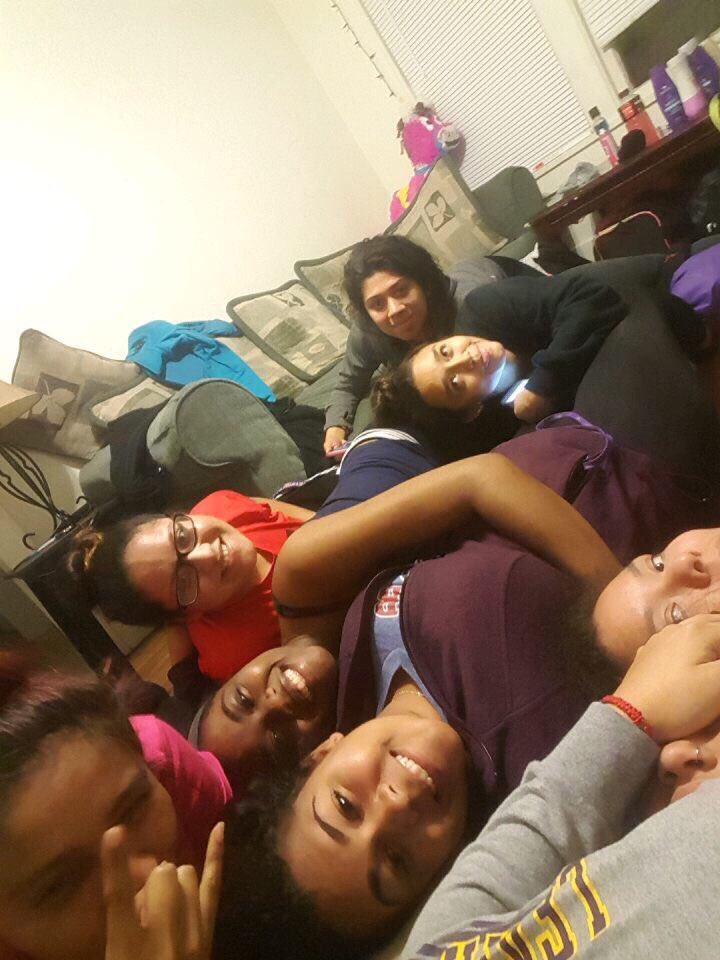 ah_te_she_ah's tweet image. On November 18, 2016 at 2:54:54 I crossed over into Gammaland with 7 other beautiful individuals. Here we are a year later and we have grown so much. Happy one year to MY ship G.S. Diamantes 💖💜 Love y’all so much 😘. One year down, more to come #gammacall #fall16 #sigmaline