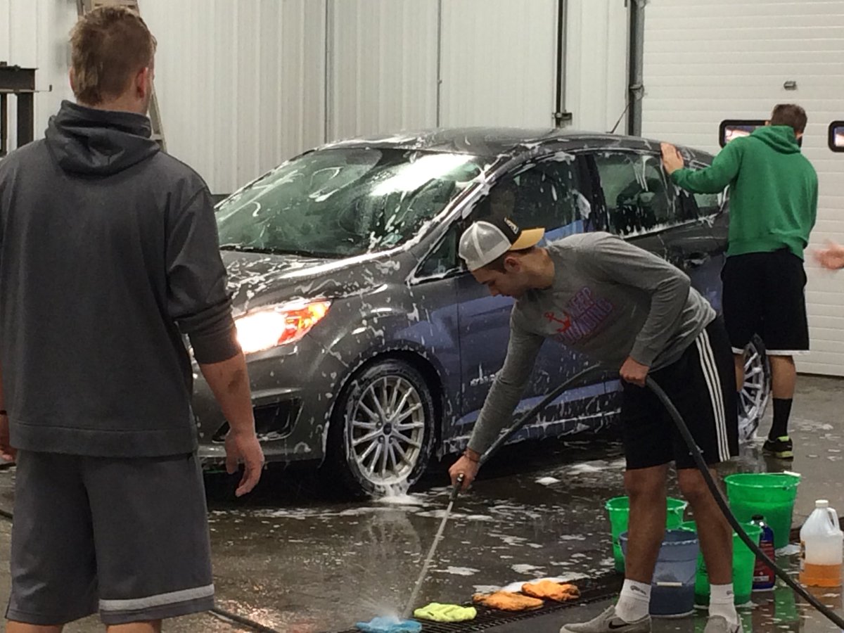 HeySchack tweet media