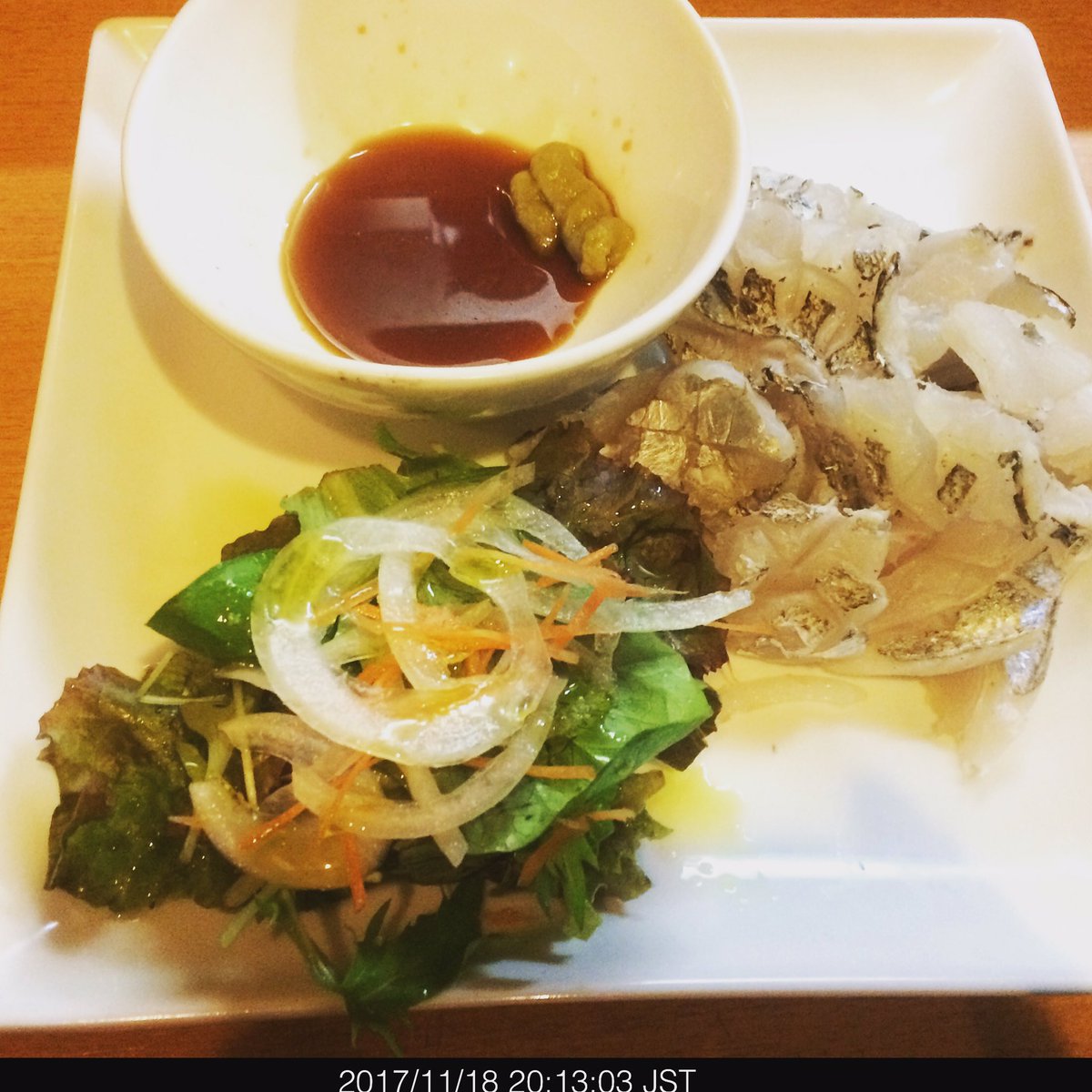 釣り人あるある 誠 A Twitter 陸ドラゴン太刀魚をお刺身にしてもらって ドラゴン祝い酒 太刀魚料理 釣り 太刀魚釣り ドラゴン太刀魚 太刀魚ルアー 陸ドラゴン 太刀魚の刺身 太刀魚釣れたて 和とイタリアの店 ヨシノにて