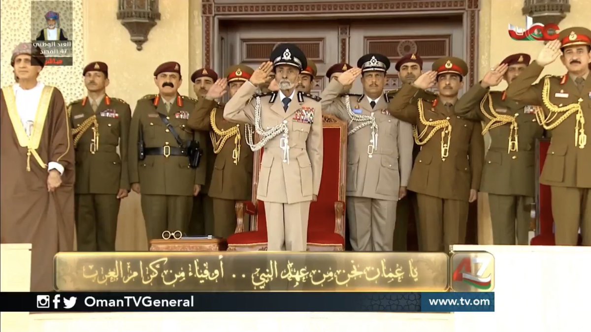 لو تشيب اللحى ماتشيب العقول 
هيبة الذيب تبقى لو تسند عصاه