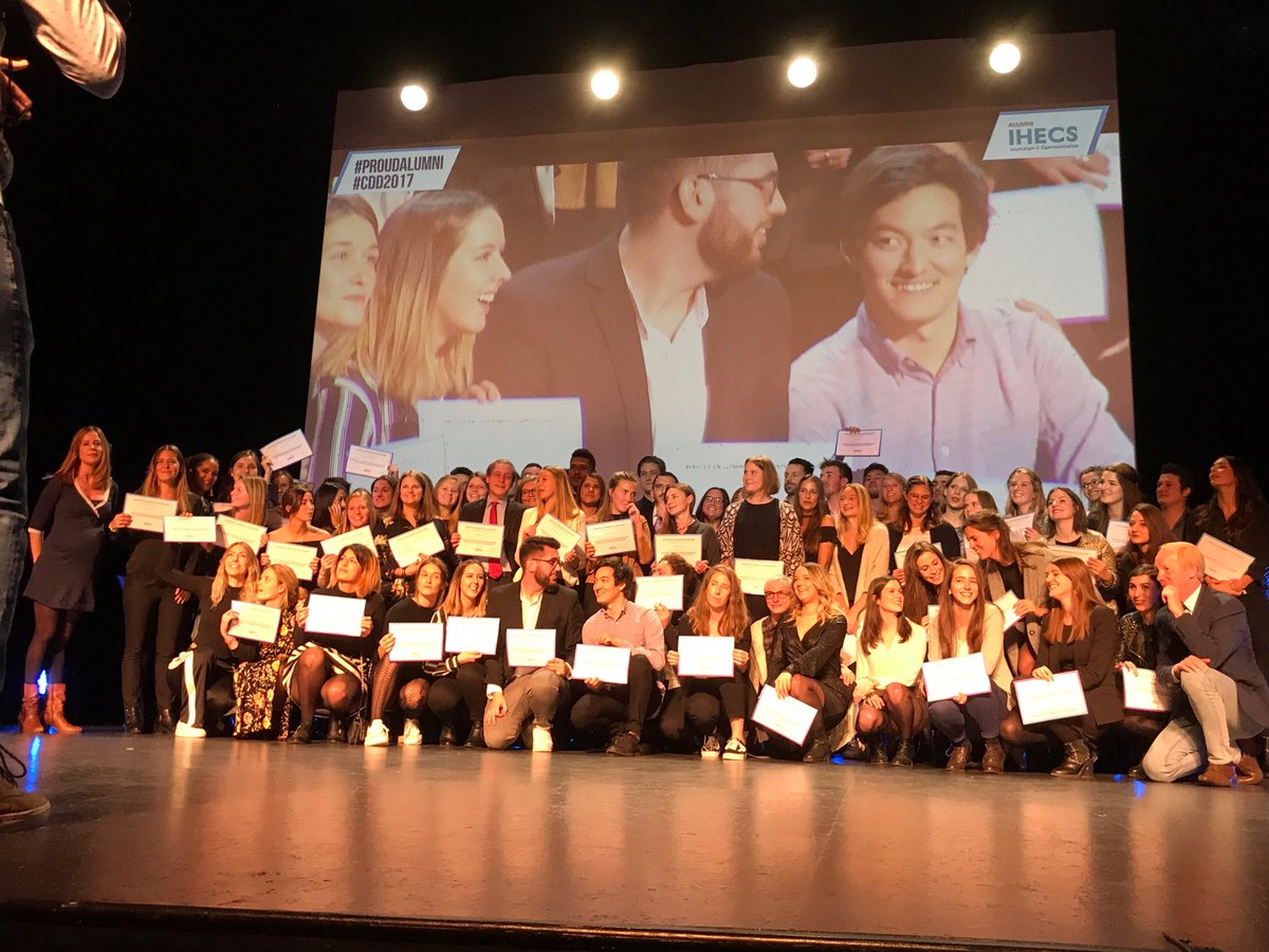 ihecsjournalism's tweet photo. Promotion PUB 2017 @ihecs #proudalumni #cdd2017 BRAVO https://t.co/WF6uARtFAf