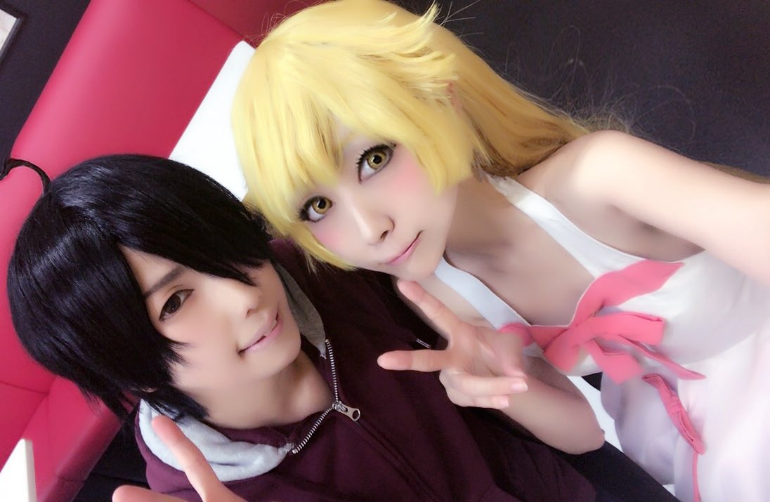 ちぃ ぴん Sur Twitter 化物語の忍野忍やってきましたー ミスドのドーナツ 今日5個くらい食べたよ O 今日はあらゆる方法で 身長差 体格差を出すべく頑張りましたが 実際は3枚目の写真のように我が従僕とはほぼ同じ身長なのです 笑