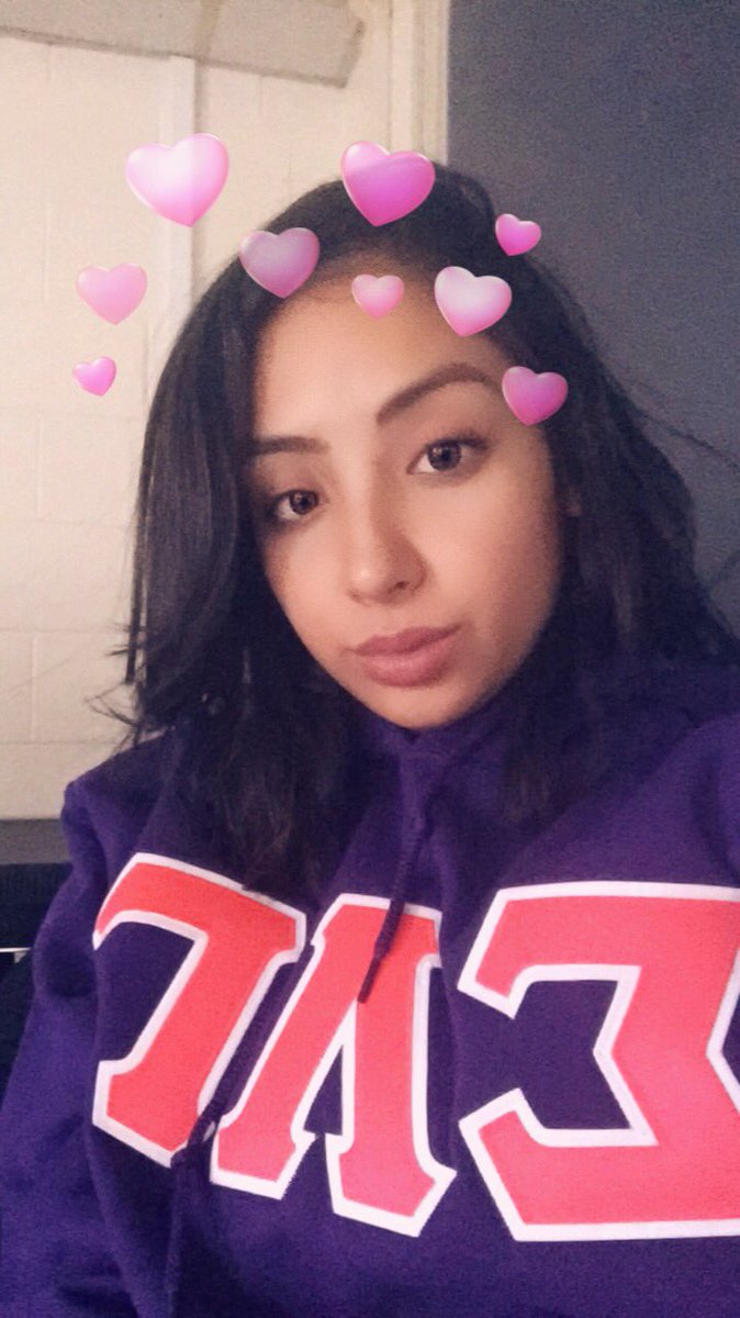 pansexualdulce's tweet photo. Back and better. Ya girl a member of Sigma Lambda Gamma National Sorority INNNNNCORPORATED 🗣💗💜 #Fall17 #SigmaLambdaGamma #FounderStatus https://t.co/CCfFgpCdv8