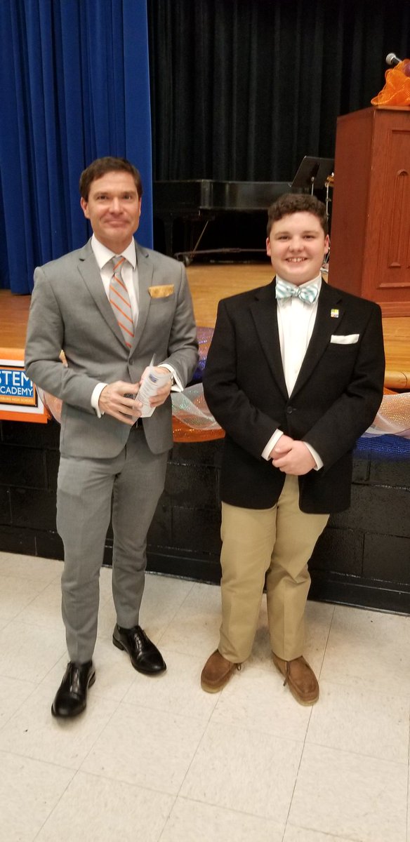 DrWillyetta's tweet photo. LHS STEM Ss pinned...@LouisburgHSFCS https://t.co/qJSd9BPWzm
