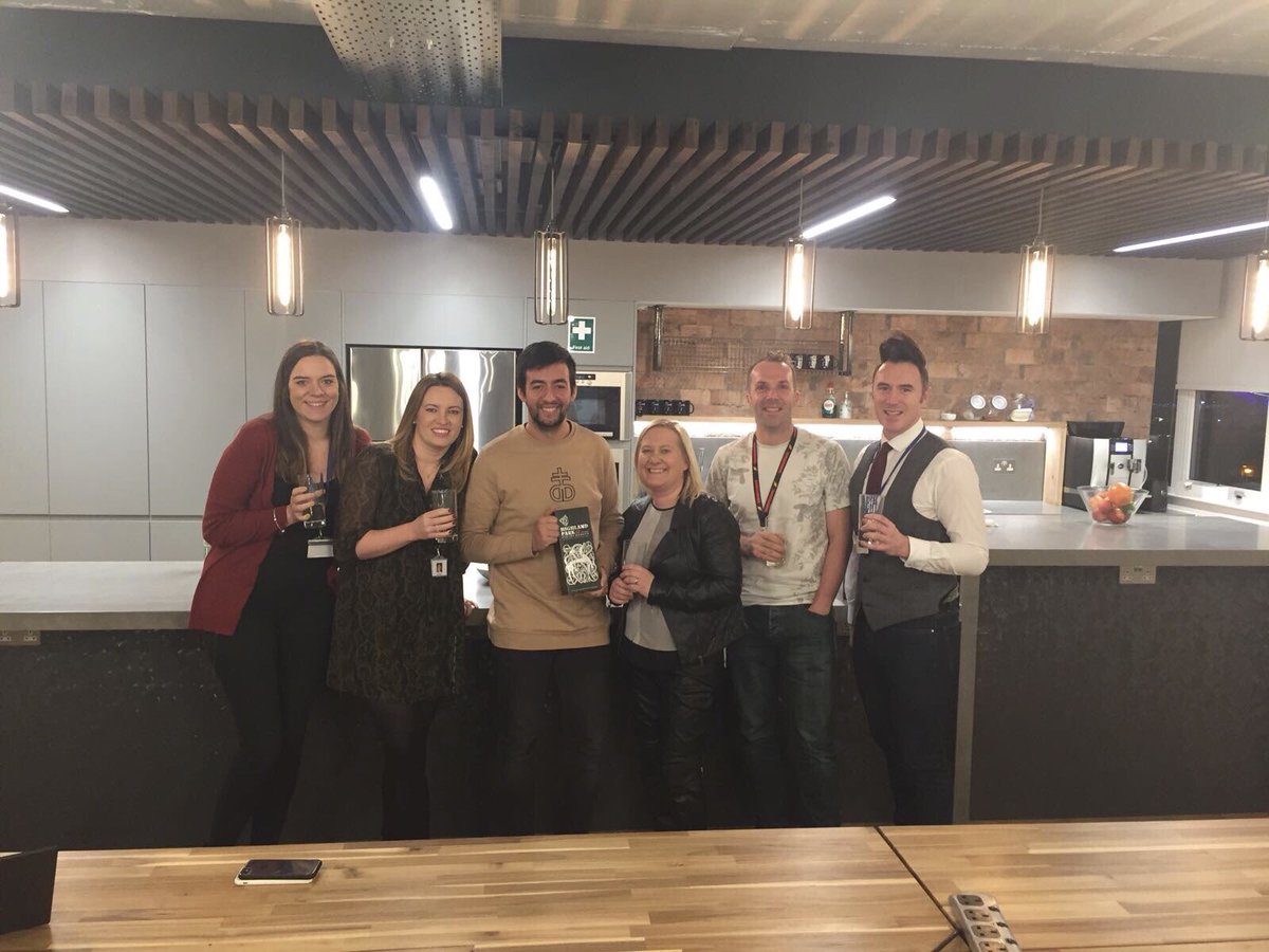 soharekerr's tweet photo. It’s been great having Eric work with us in Glasgow the last 4 months. Back home to St. Petes for the winter. #ceridian #MakesWorkLifeBetter https://t.co/lZKB7vaNnH