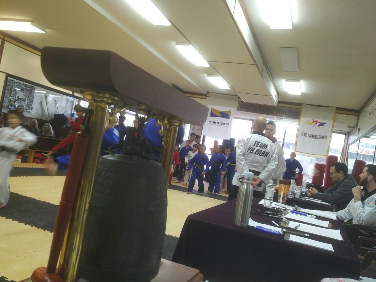 Jason Aptekar tweet media