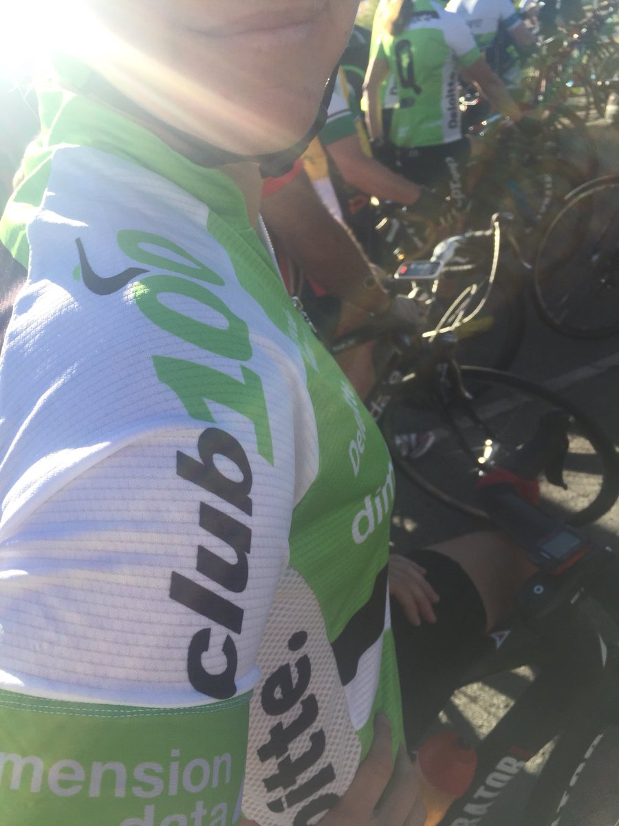 TeamCustomized's tweet image. Beautiful morning for a easy spin around @CityofJoburgZA for @TelkomZA @947Cycle #CCTwitterRide

#Sunrays #Sunshine #BlueSkys #BornToRide #947isON #CC2017 #EarlyMorningRide #LoveIt @CustomzdCycling @AcceleratorBike @Club100_SA @DimensionData @Qhubeka