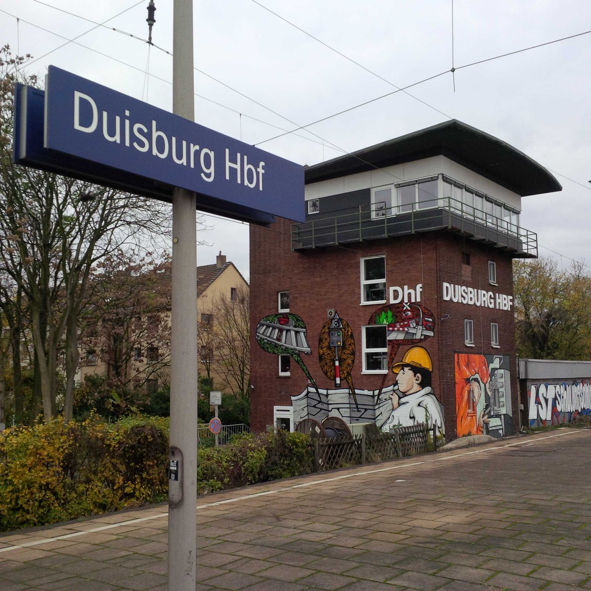 Freelancer_eu's tweet photo. Auf zum Journalistentag #jnrw17 heute in Duisburg! https://t.co/yXueqOjZqK