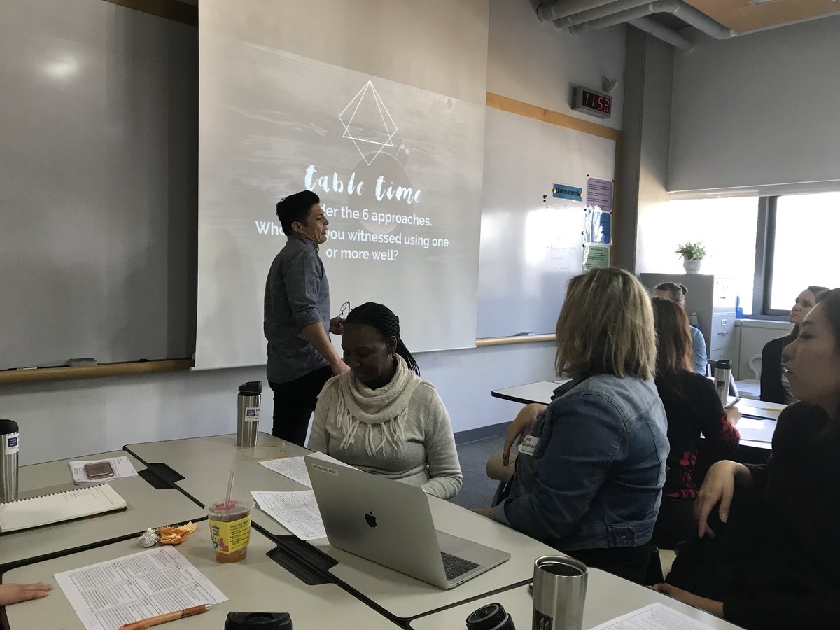 MelissaBurnell4's tweet photo. My favorite PD opportunity today at #KORCOS2017–Primal Leadership with @lozano_says: relevant and meaningful! https://t.co/lbqyeU107G