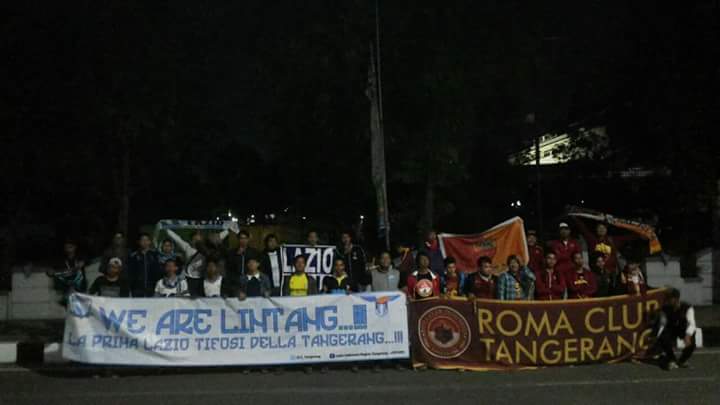 LAZIOINDONESIA's tweet photo. #NobarDDC @LI_Tangerang featuring @RCI_Tangerang 
KickOff Minggu 19 Nov 2017 > 00.00wib
At Camp Cafe ( Sebelah Gedung MUI PUSPEM Tangerang)

DC: All About Lazio.
HTM : 10K(member) - 13k)(nonmember (inc. softdrik)
CP :
- @laziosiiGaptek
WA 082298744384 https://t.co/gXOXuUYPa0 https://t.co/M7QYFi6qQp