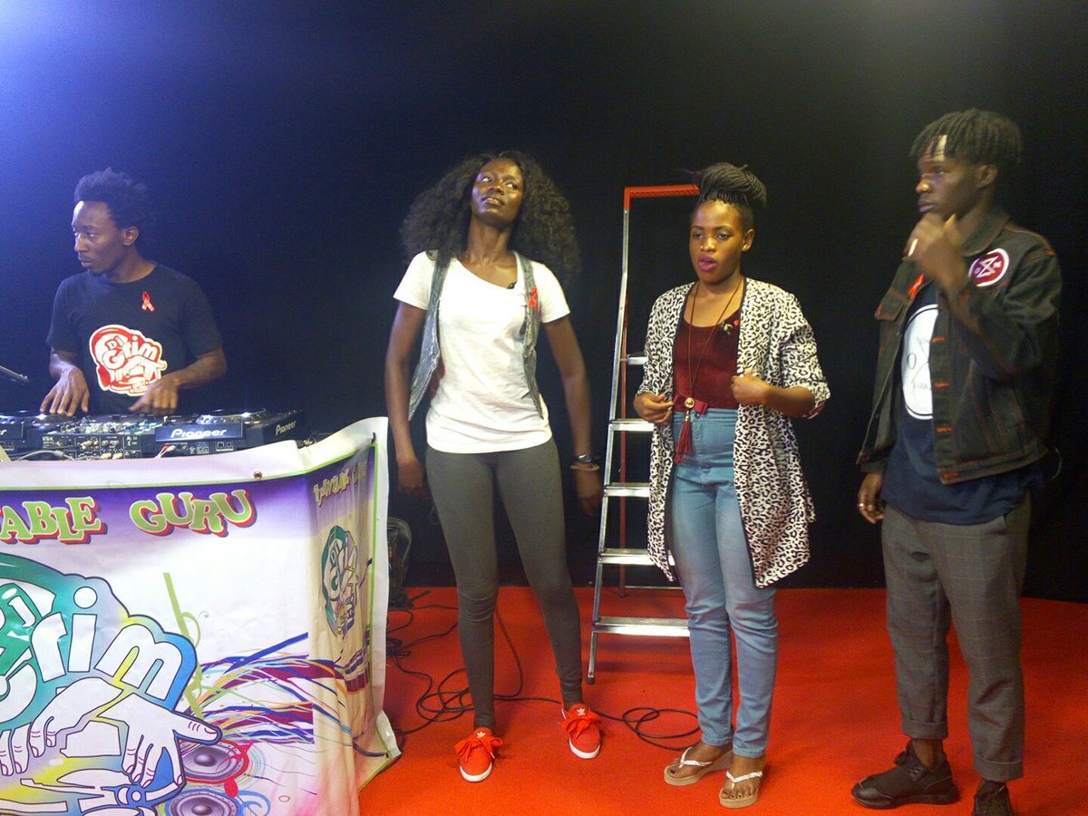 UrbanTVUganda's tweet photo. #DoubleTrouble with Bgirl Key and Bboy Fullmoon dancers

Legit warmup for the #Breakfastjam2017 happening tonight at YMCA 3-9pm https://t.co/t10UVucVuX