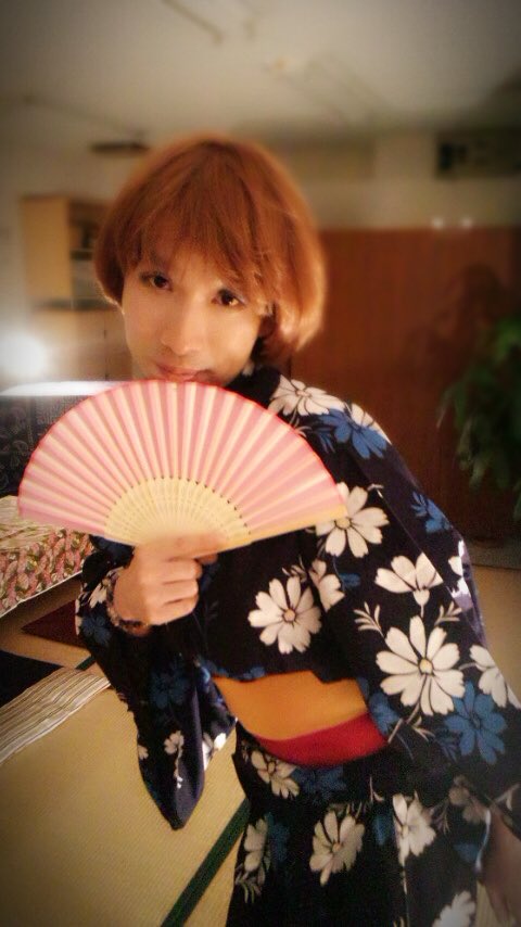 ryusei3130's tweet photo. #催眠術 とは全然関係ないネタだが、パーティで女装している時の写真が出てきたのでアップしてみる。

男の娘やニューハーフではないよーw

#女装 #男の娘 #ニューハーフ #パーティ #コスプレ #コスプレイヤー #浴衣 https://t.co/Heho23aFYz