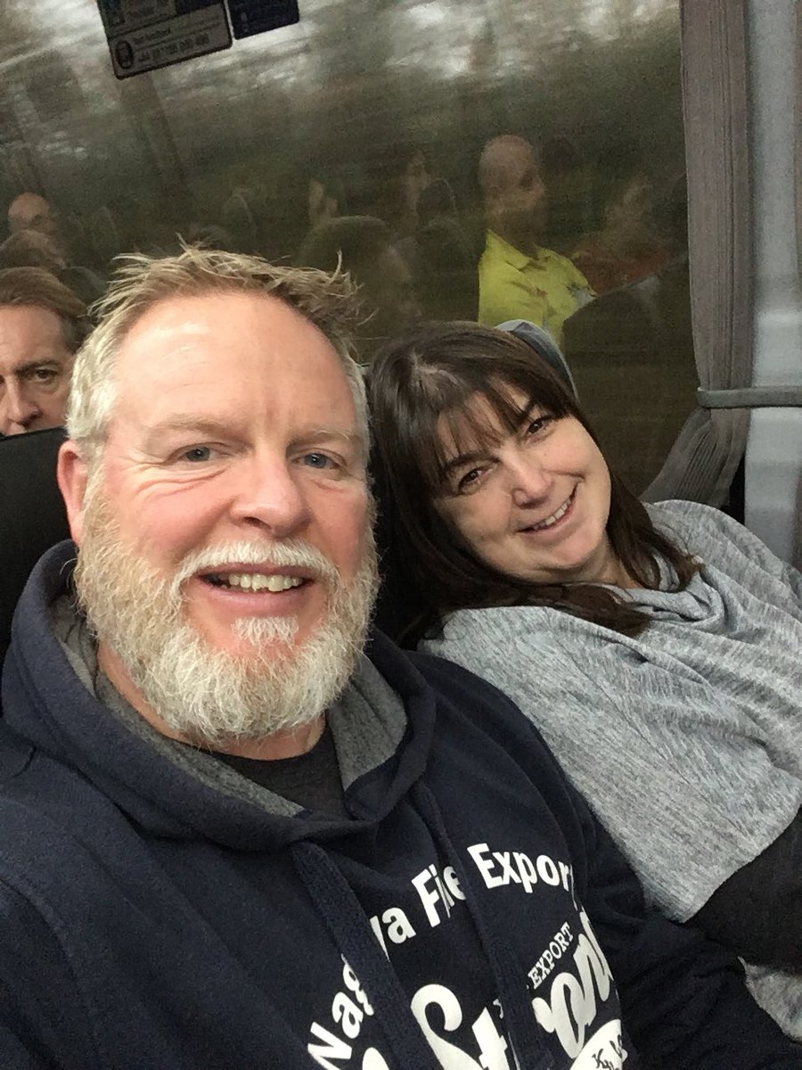 si_rees's tweet photo. Off to Cardiff to watch Wales 🏴󠁧󠁢󠁷󠁬󠁳󠁿 v Georgia 🇬🇪 at Principality Stadium with Gill, Catherine &amp; Rob Shaw, Phillippa &amp;Rob George plus Rhys &amp; Alfie. @BBCSportWales @WalesRugby @GillRees #WalesvGeorgia #Cymrubyth 
🏉👍🏻🍺 https://t.co/uOXsqqmwry