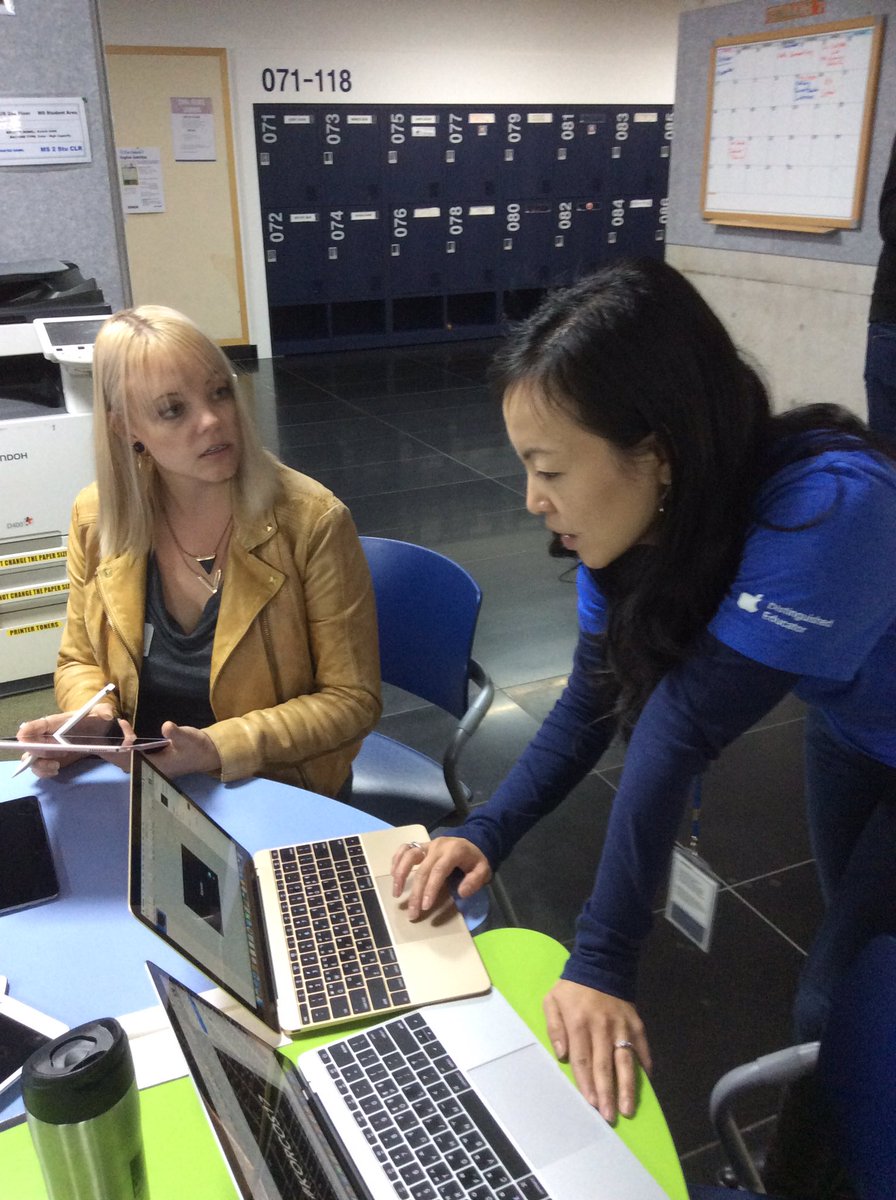 glaubis2's tweet photo. The amazing @cho_liz teaching us all the things our iOS devices can do #KORCOS2017 https://t.co/6ATwsuPRNp