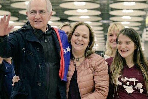 Ver imagen en Twitter Ver imagen en Twitter