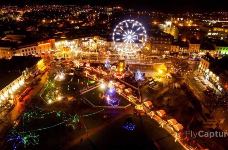 Kinlay_Galway's tweet photo. Fancy bringing 5 friends for an overnight stay to visit the famous Galway Christmas Market!? Just retweet and follow to win 🎉 https://t.co/MZKZVl7xi4