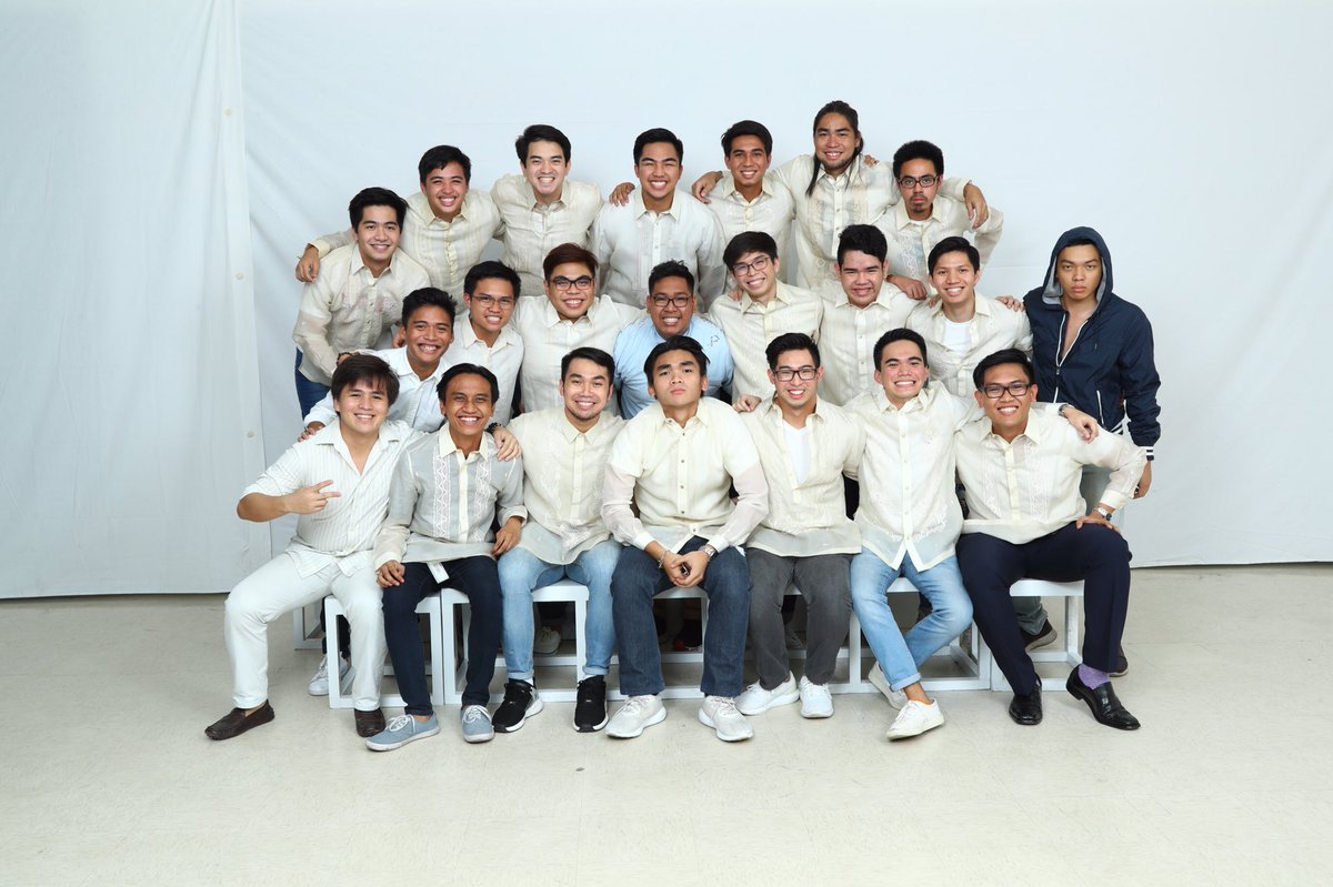 JulianRoxas7's tweet photo. Barong and Maong pt. 2 + all dem props #I2014 https://t.co/Vzle84r0FU