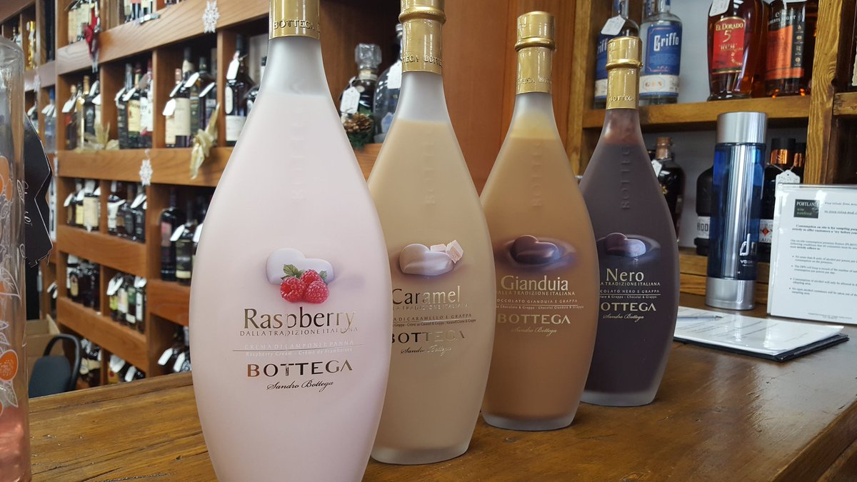 PortlandWineWH's tweet photo. Lovely #Bottega liqueurs are back 😍🍇🌰🍫🥃 #Raspberry #Caramel #ChocHazelnut #Chocolate #TrySomethingDifferent #TrySomethingSpecial #Billinge https://t.co/BBdZJDp1Zk