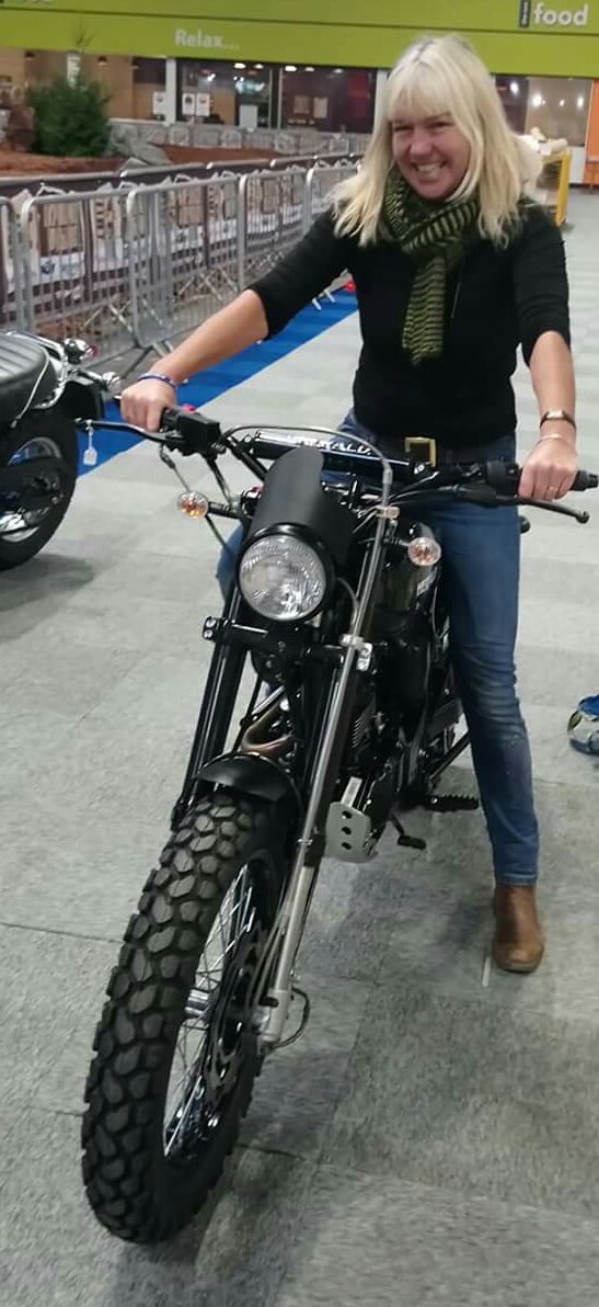potterkatiehook's tweet photo. Liking this bike π@motorcyclelive to win @heraldmotorco Maverick @natethepostman stand #Gettingintoadventure #nicebike #motorcyclelive https://t.co/1ssrlPdTrm