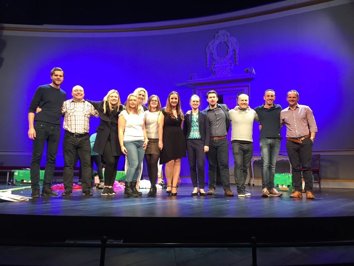frankroche1969's tweet photo. Wow wow wow. What a fantastic experience to appear on a West End stage. Goosebump city! So privileged to be have been part of this amazing programme. What a way to end it all! #cflp17 #capgemini #FutureLeaders https://t.co/yoD5s0dz6T