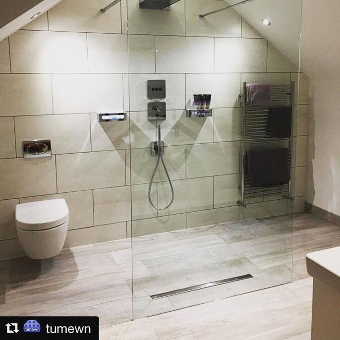 ImpeyShowers's tweet photo. Level access > Accessible > Beautiful.

Another fine example from our Instagram community. 👏👏 Tag us for a repost . . .
 
#wetrooms #levelaccessshower #impeyshowers #wearewetrooms https://t.co/xPKeYTgvII https://t.co/bXLqjeU2cr